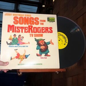 Jerry Whitman Sings Songs from the MisteRogers TV Show Vintage Vinyl Record 1973